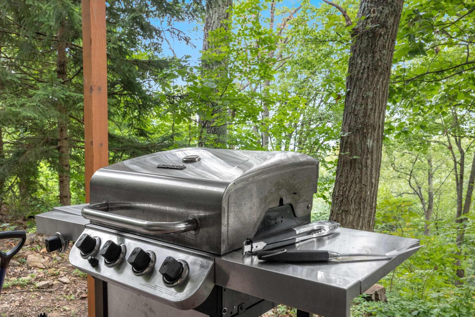 Modern Mountain Cottage W Hot Tub, Fire Pit, Wifi Inwood Εξωτερικό φωτογραφία